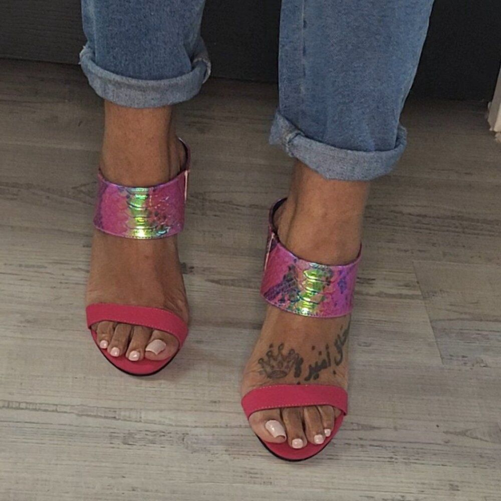 Wild Rose Fuchsia Pink Snakeskin Open Toe Heel Size 8